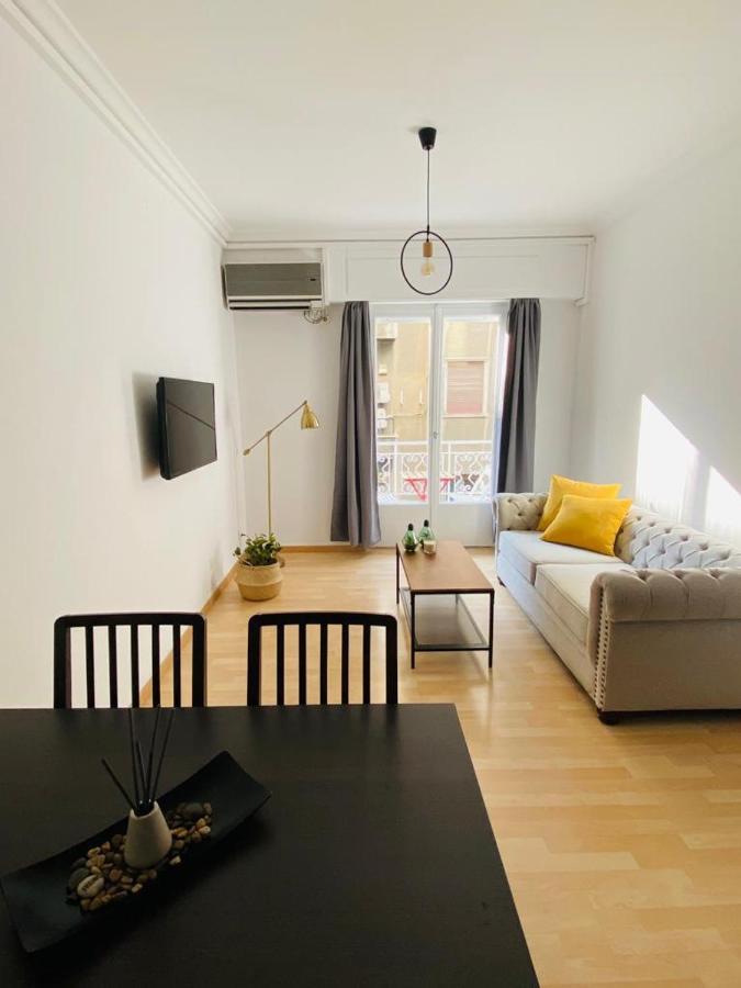 Lovely Apartment In The Heart Of Athen Exterior foto